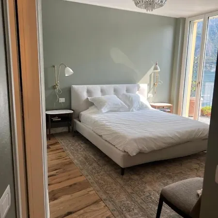 Nyaraló Luxury In In A 5 Bed Front *