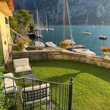 Luxury In In A 5 Bed Front Feriehus *