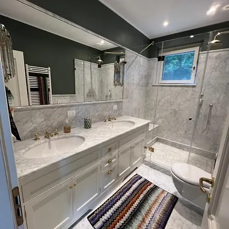 펜션 Luxury In In A 5 Bed Front *